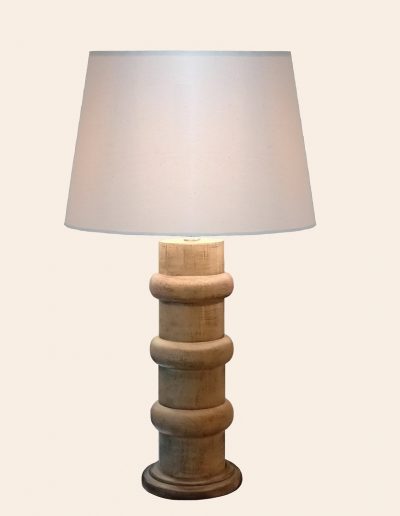 Carved Mahogany Wood Antique Finish Table Lamp